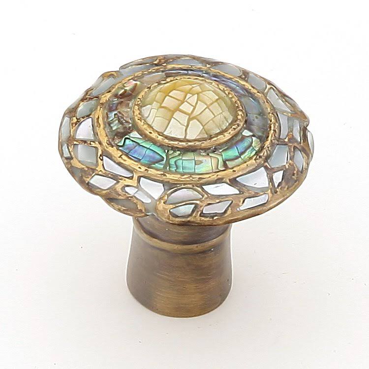 ##Antique Hardware## 1 1/8 Inch Symphony Fair Isle Imperial Shell Round Cabinet & Furniture Knob