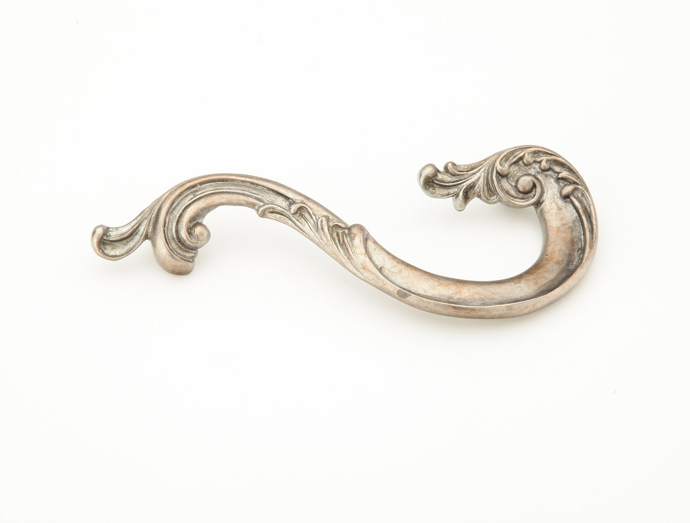 Antique Hardware 1 11/16 Inch (3 1/2 Inch c-c) Symphony French Court Right Hand Pull CABINET PULL